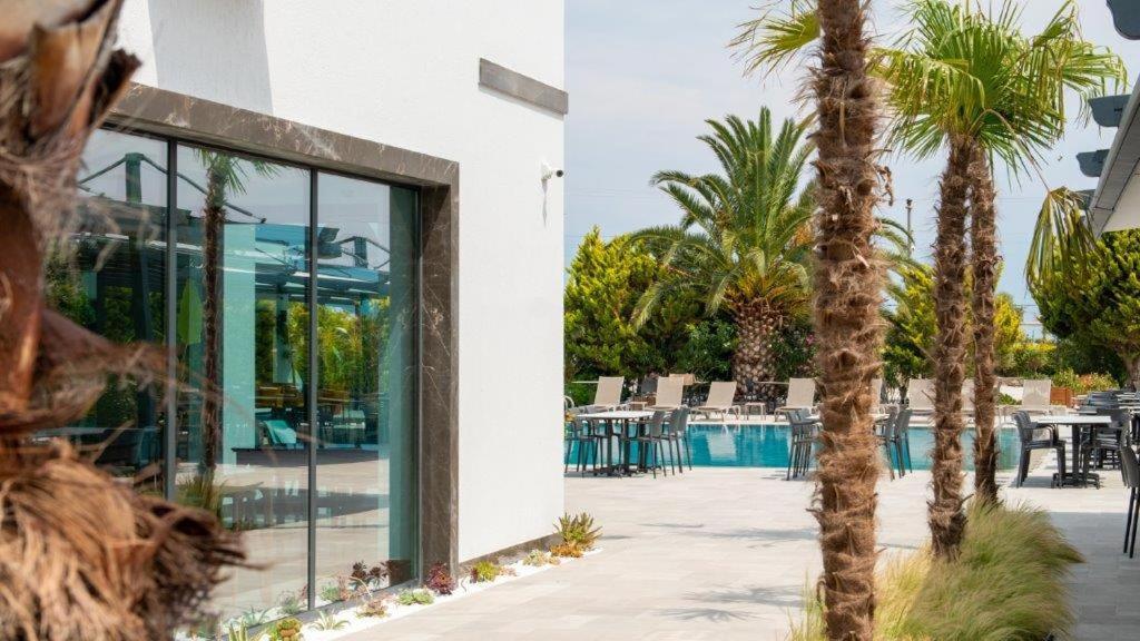 Club Kavala Beach Hotel Assos Ex Albena Exterior foto